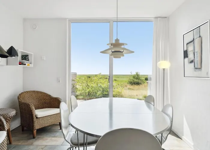 Ond - 2-5km From The Sea By Interhome